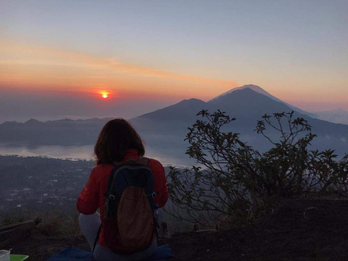 Batur Pyramid Guesthouse Kintamani  Exterior photo